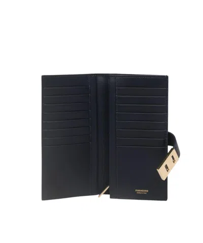 Ferragamo Bifold Wallet In Black