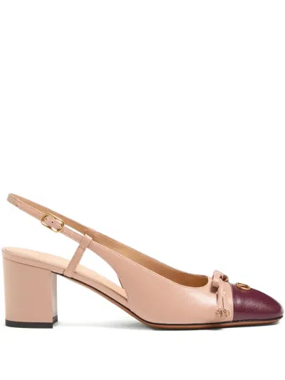 Valentino Garavani Valet Du Roi Tasseled Bow-embellished Two-tone Leather Pumps In Neutral