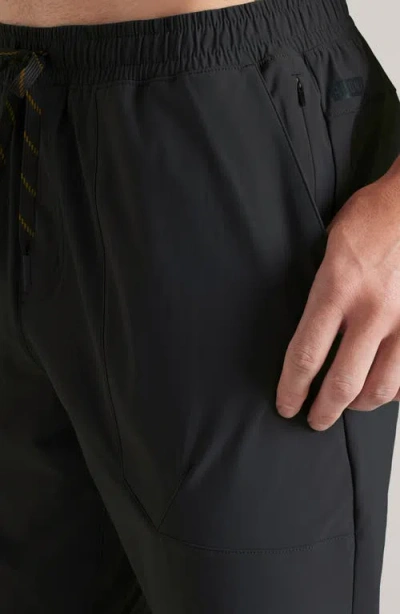 Rhone Pursuit Training Pants In Black