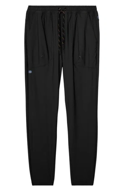 Rhone Pursuit Training Pants In Black