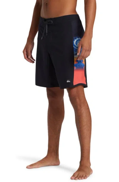 Quiksilver Surfsilk Arch Board Shorts