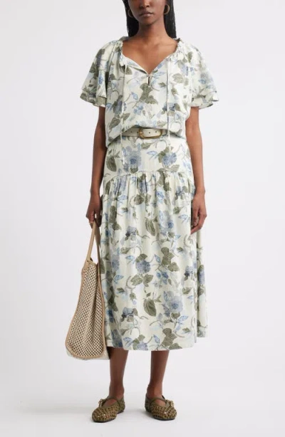 Treasure & Bond Tiered Drop Waist Linen Blend Midi Skirt In Gray