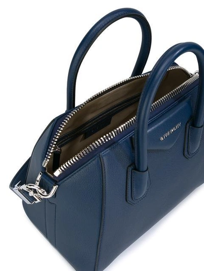 Shop Givenchy Kleine 'antigona' Handtasche In Blue
