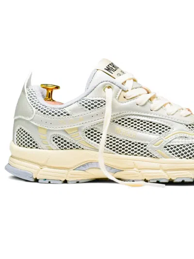 Mercer The Re-run Mesh-panel Running Sneakers In Nude