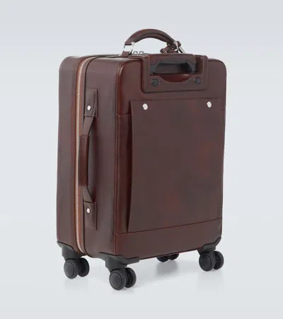 皮革行李箱