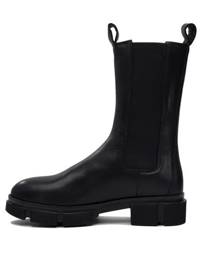 Copenhagen Black Ankle Boots With Elastic Side Panels In Black