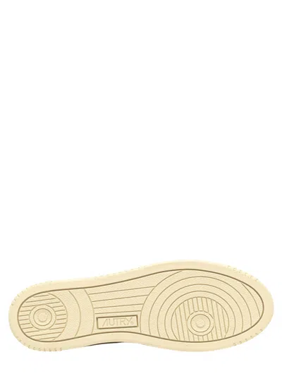 Autry 40mm Medalist Low-top Trainers In White