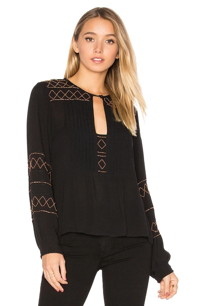 Chloe Oliver Dubai Top In Black.