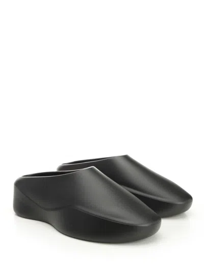 Fear Of God Runner Eva Rubber Slippers In Black