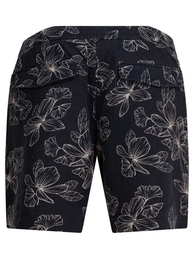 Vince Floral Pattern Shorts With Side And Back Pockets In Black