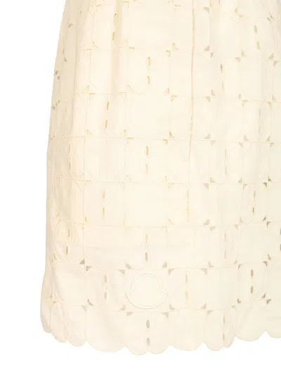 Moncler Lace Shorts Trousers White In Neutral