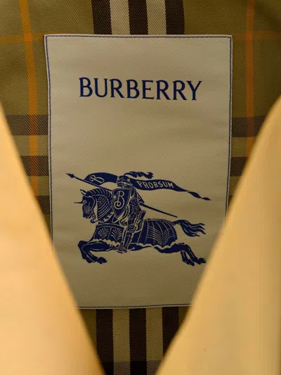 Burberry Heritage Kensington Trench Coat In Yellow