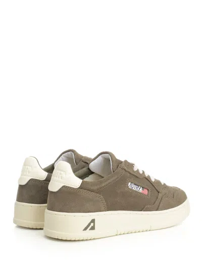 Autry Low-top Suede Sneakers With Rubber Sole And Lace-up Closure In Green
