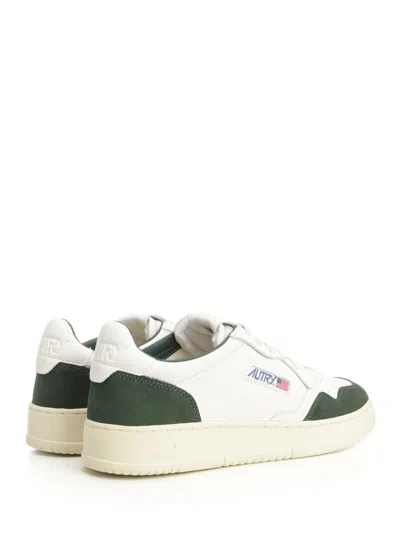 Autry Low Medalist Leather Sneakers