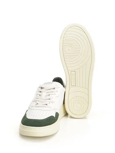 Autry Low Medalist Leather Sneakers