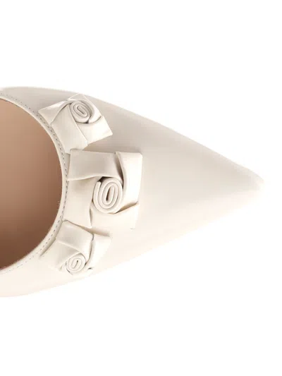 Stuart Weitzman Slingback Rosie In Neutral
