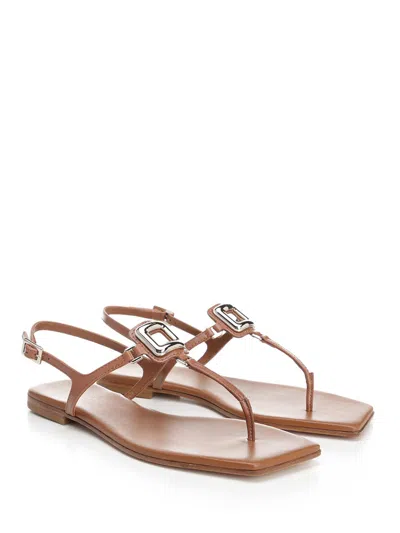 Roger Vivier Sea Leather Thong Sandals With Buckle Detail In Multi