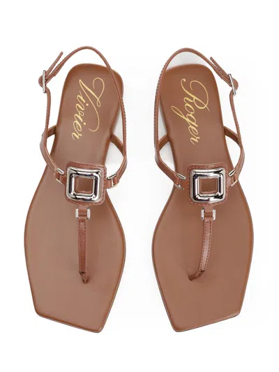 Roger Vivier Sea Leather Thong Sandals With Buckle Detail In Multi
