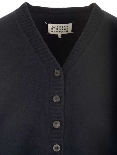 Maison Margiela Long-sleeved Knitted Cardigan In Black