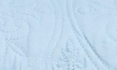 Artisan 34 Medallion Embroidered Comforter & Pillow Sham Set