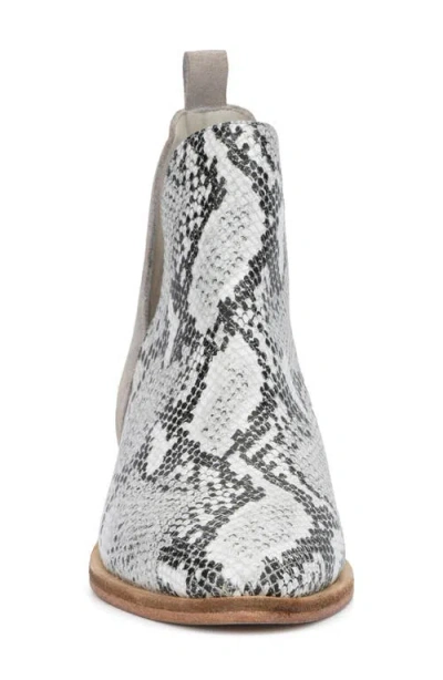 Vintage Foundry Kara Block Heel Bootie In Gray