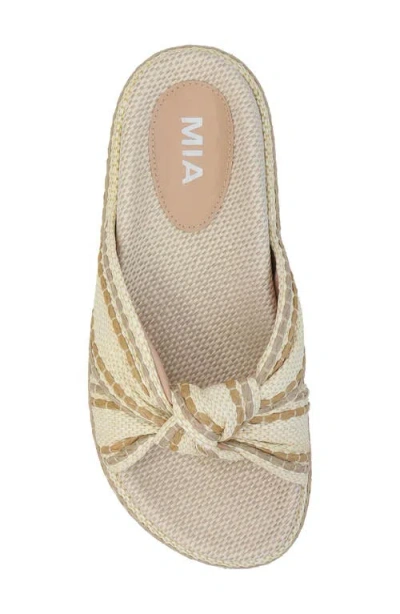 Mia Women's Giade Raffia Slip-on Sandals In Neutral