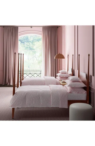 Matouk Margot 500 Thread Count Cotton Percale Flat Sheet In Pink