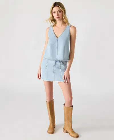 Steve Madden Women's Sleeveless V-neck Elia Top In Blue