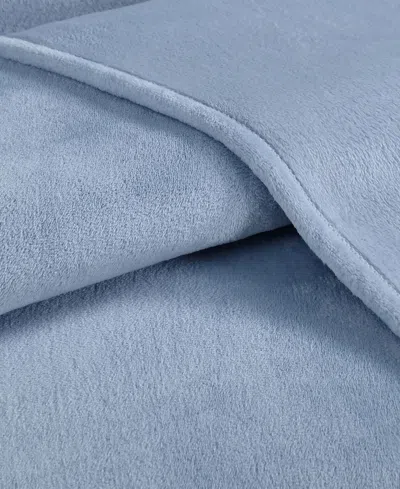Calvin Klein Core Plush Solid Blanket, Queen In Blue