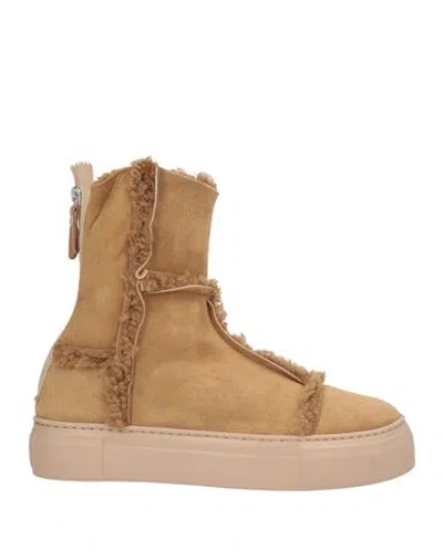 Agl Attilio Giusti Leombruni Agl Woman Ankle Boots Camel Size 8 Shearling