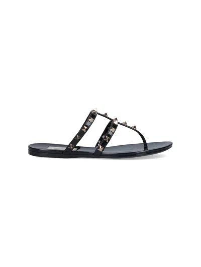 Valentino Garavani Summer Rockstud Thong Sandals In Black
