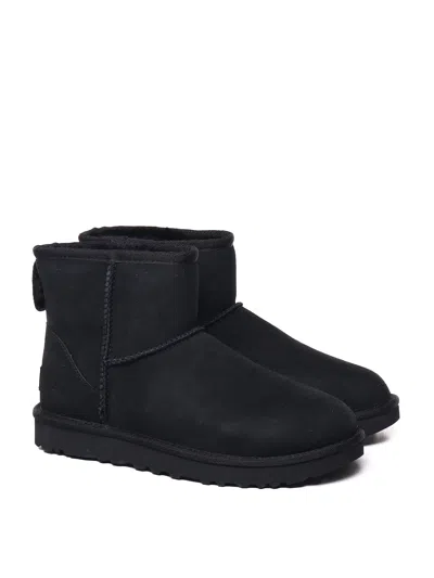 Ugg Womens Classic Mini Ii Boots In Black