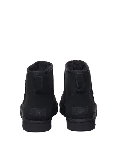 Ugg Womens Classic Mini Ii Boots In Black