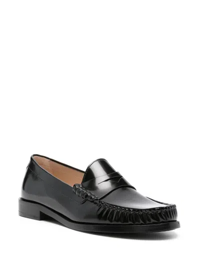 Stuart Weitzman Round Head Loafer Shoes In Black