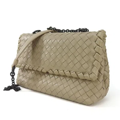 Pre-owned Bottega Veneta Intrecciato Beige Leather Shoulder Bag ()