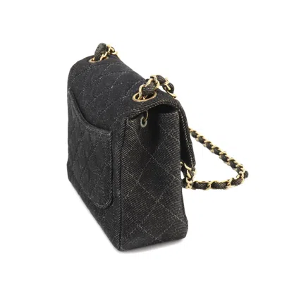 Pre-owned Chanel Black Denim Shoulder Bag ()