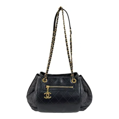 Pre-owned Chanel Black Gray Denim Leather Shoulder Bag ()