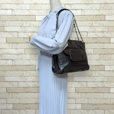 Pre-owned Chanel Brown Shoulder Bag ()