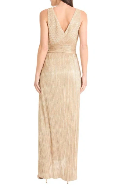 Maggy London Textured Metallic Side Ruched Gown In Brown