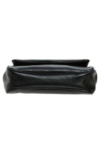Chloé Heritage Leather Shoulder Bag In Black
