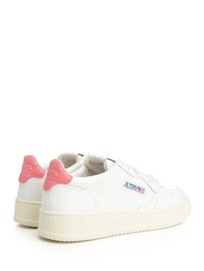 Autry Medialist Low Leather Sneakers In White