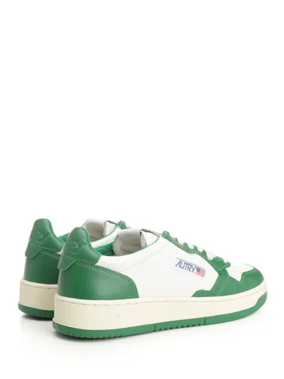 Autry White And Green Two-tone Leather Medalist Low Sneakers