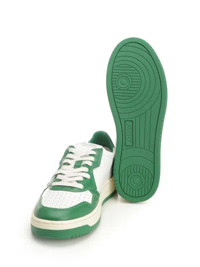 Autry White And Green Two-tone Leather Medalist Low Sneakers