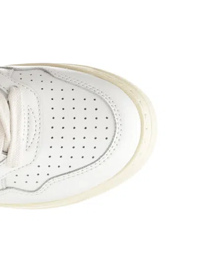 Autry Medalist Low Sneakers Silver In Multi