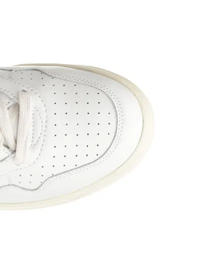 Autry Medalist Low Sneaker In White