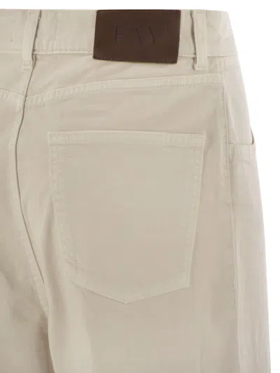 Fay 5 Pocket Trousers In Stretch Cotton Drill In Neutral
