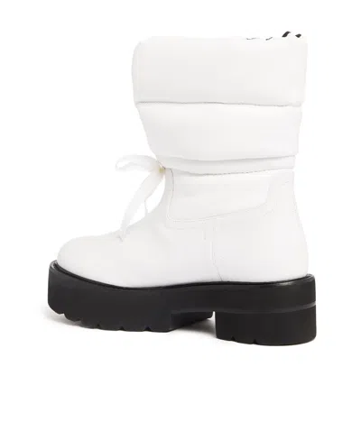 Stuart Weitzman Round-headed Boots