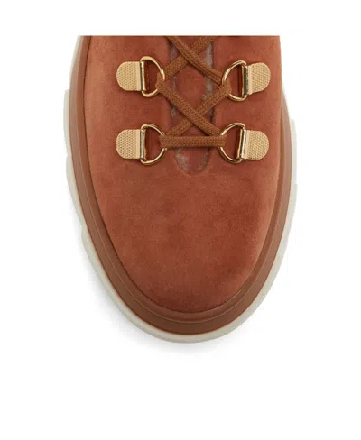Stuart Weitzman Lacing Short Boots In Brown