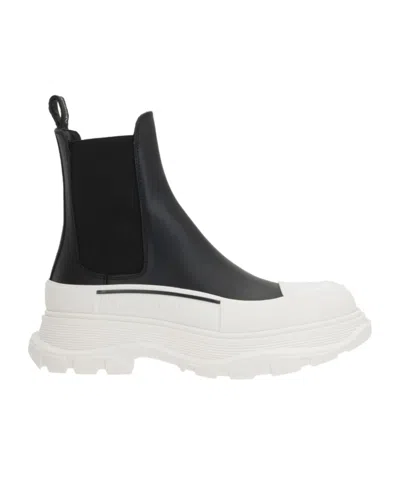 Alexander Mcqueen Chunky Outsole Cap Toe Chelsea Boots In Black