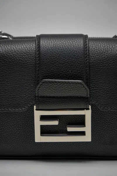 Fendi Double Baguette Grained Leather Messenger Bag In Black